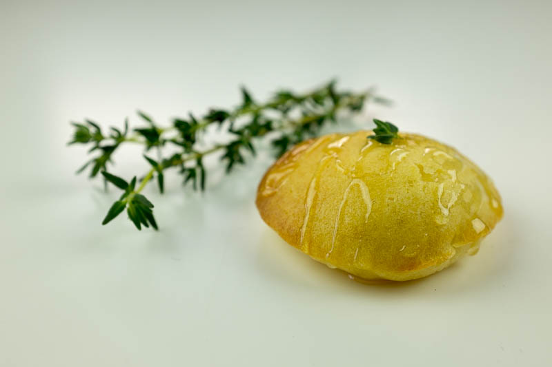 thyme and goat cheese profiteroles recipe