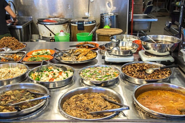 singapore food guide what to eat