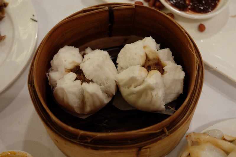 HK Food - Dim Sum - Metropol - Steamed Pork Bao
