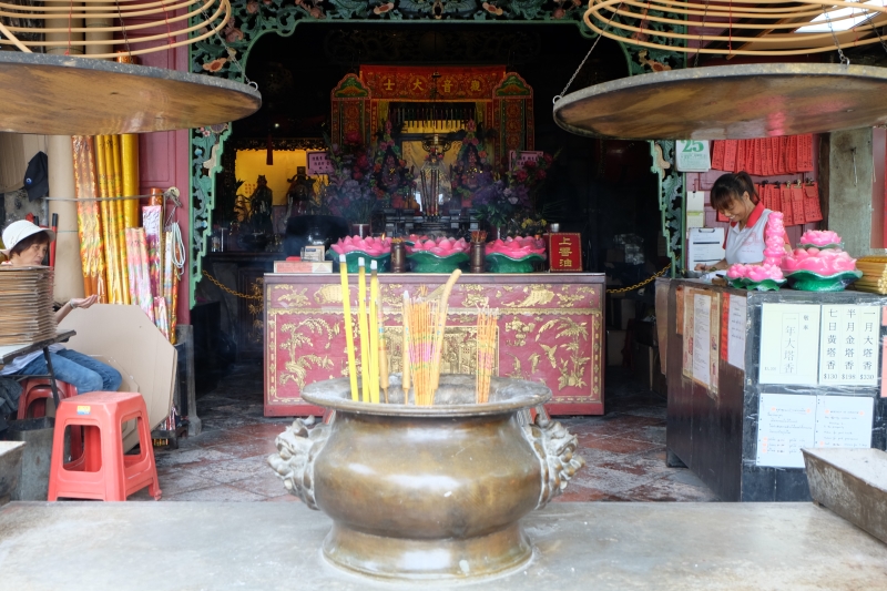 Macau - Local - A-Ma Temple altar