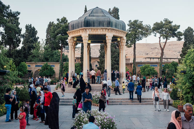 tomb of hafez shiraz