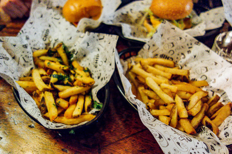 lucky chip burgers and wine dalston review