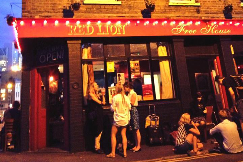 red lion hoxton