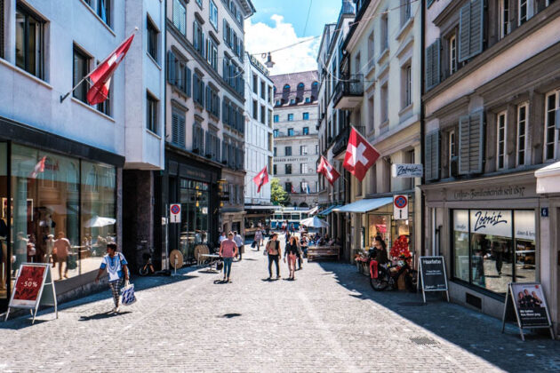 things to do in zurich altstadt