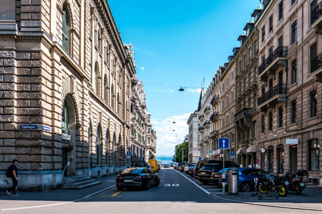 things to do in zurich altstadt