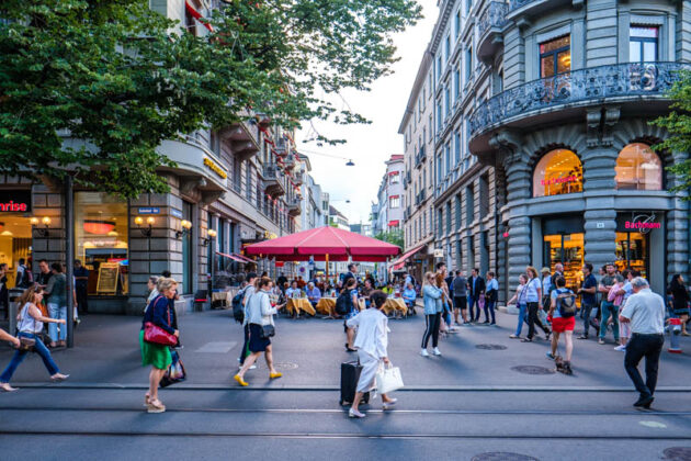 things to do in zurich altstadt