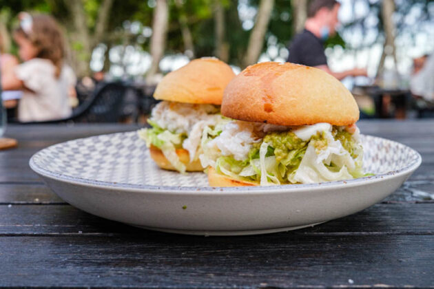 nunu restaurant palm cove