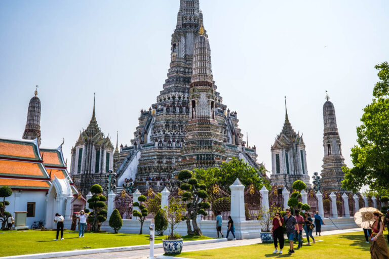 Wat Arun Ratchawararam Ratchawaramahawihan, Bangkok Yai