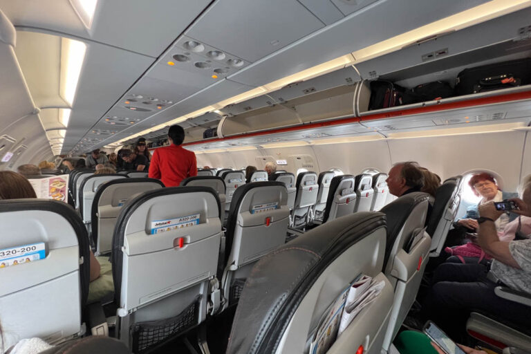 Flying Jetstar Economy Class From Perth To Denpasar