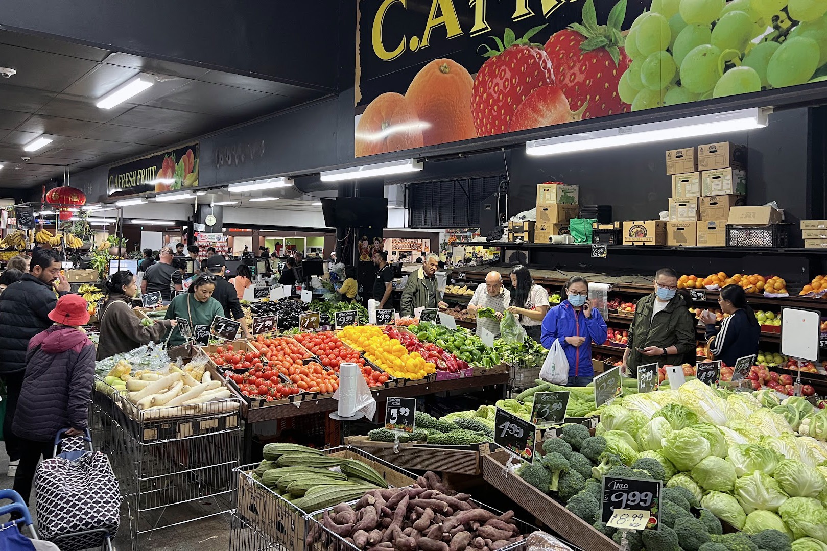 footscray market fresh produce vendor