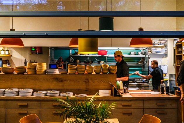 annie fine cooking neos kosmos