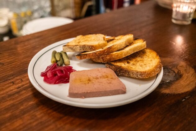 98 lygon street bar and bistro brunswick east