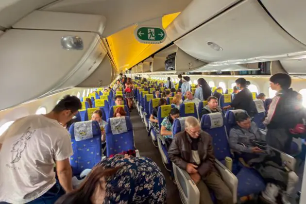 flying scoot economy class from melbourne to singapore