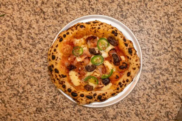 garfield pizzeria carlton
